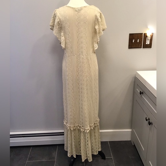 Vanessa Alexandra Romantic Sheer Lace Maxi Dress Flutter Embroidered Tassels Med - Picture 6 of 16